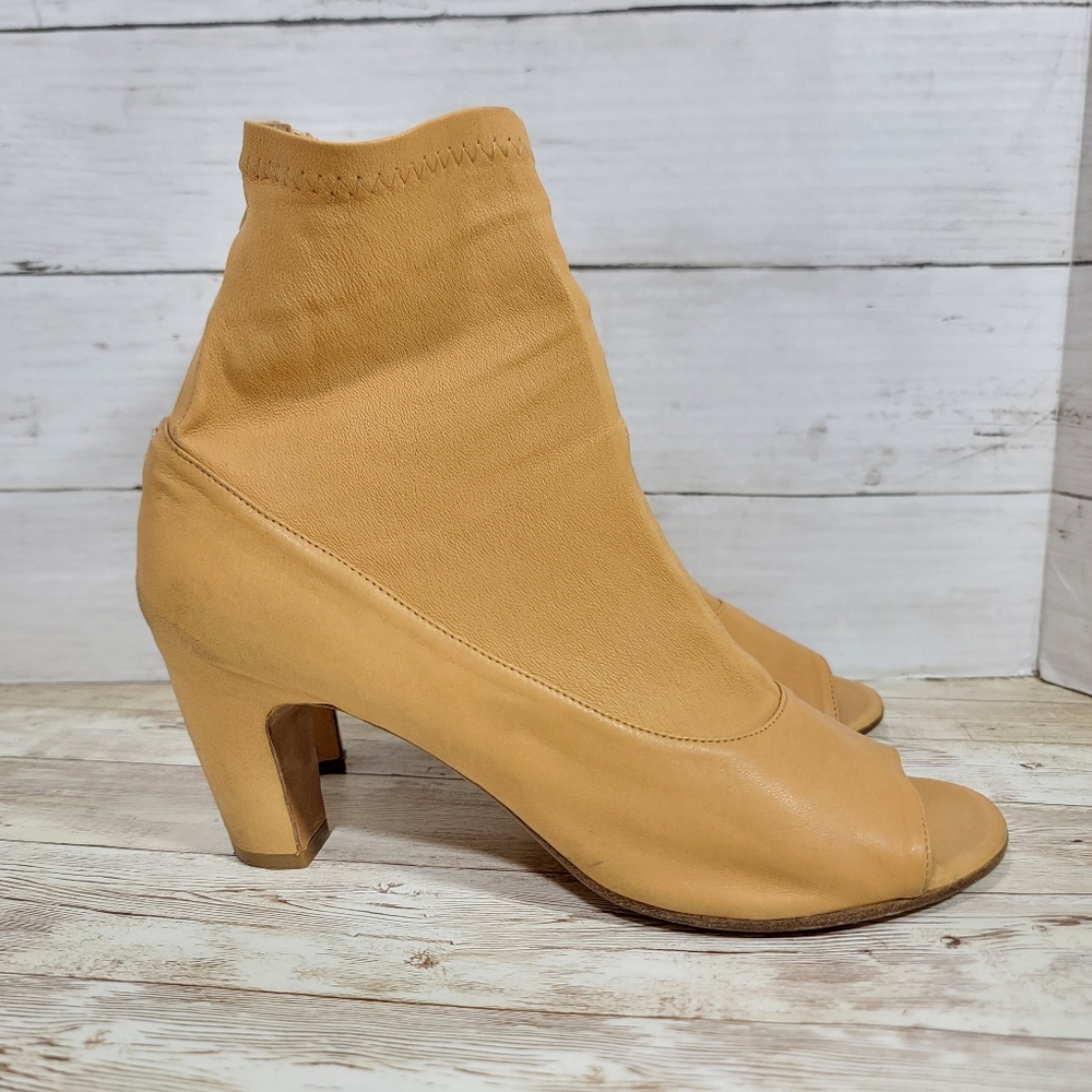 Maison Martin Margiela Tan Open-Toe Ankle Booties